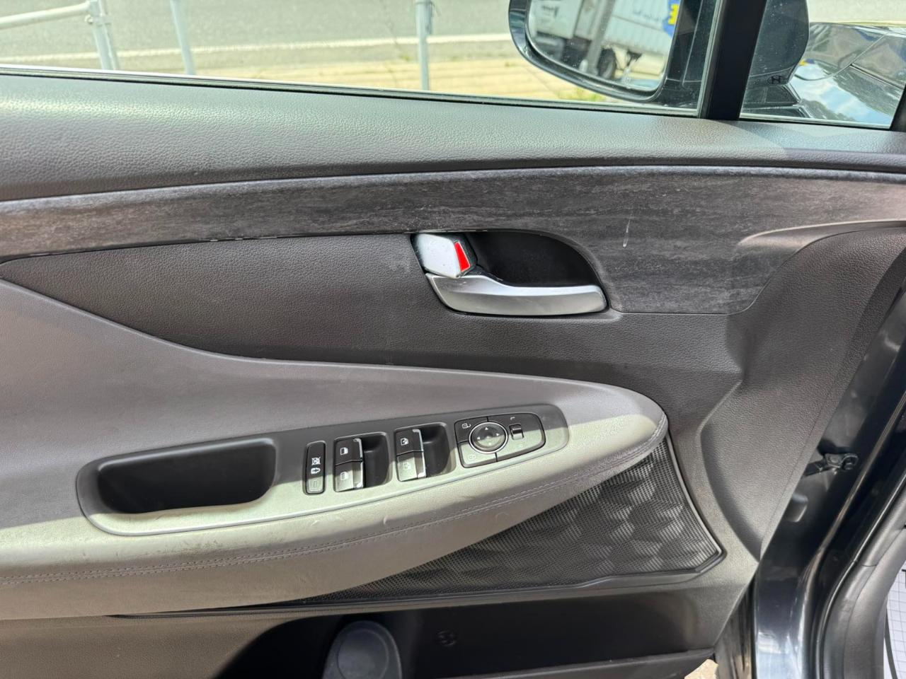 Hyundai Santa Fe SEL 2.4L Auto AWD 2020