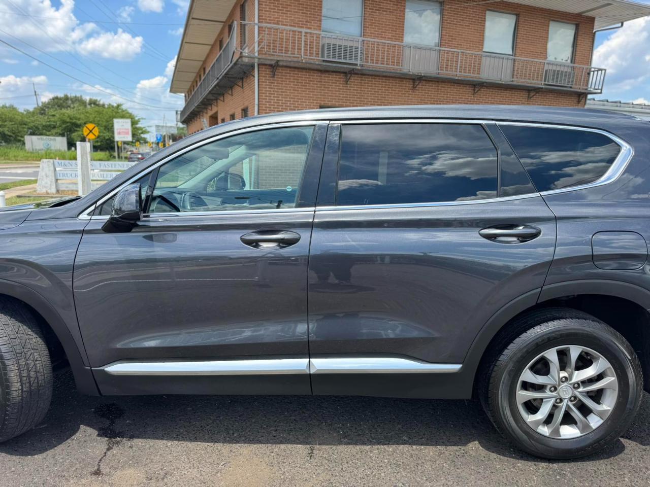 Hyundai Santa Fe SEL 2.4L Auto AWD 2020