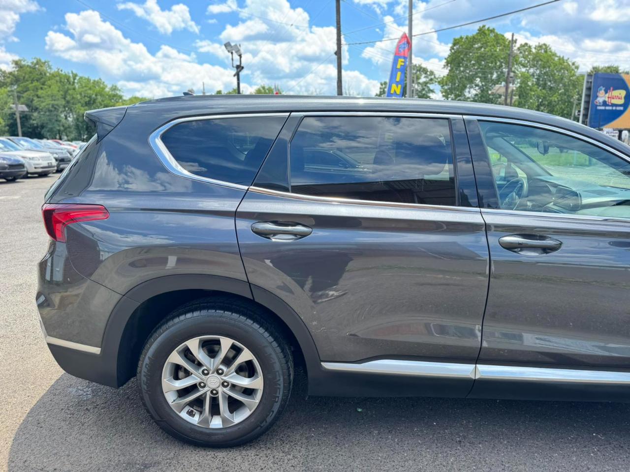 Hyundai Santa Fe SEL 2.4L Auto AWD 2020