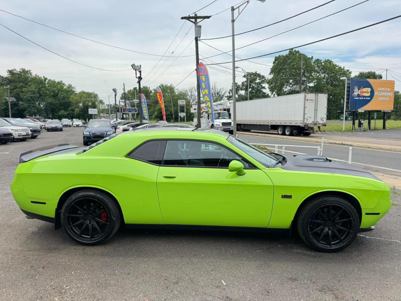 Dodge Challenger 2dr Cpe R/T Plus Shaker 2015