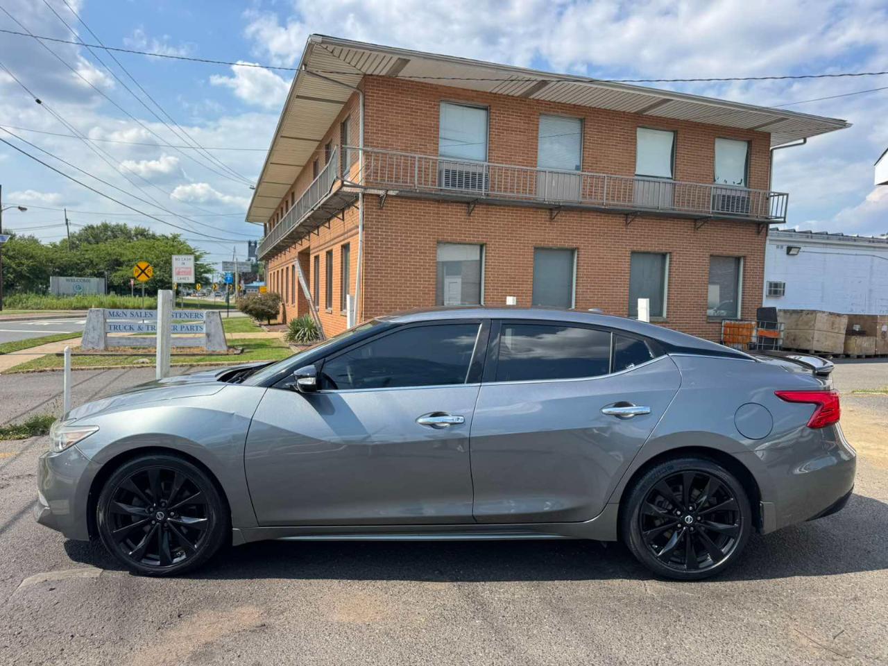 Nissan Maxima SR 3.5L 2017