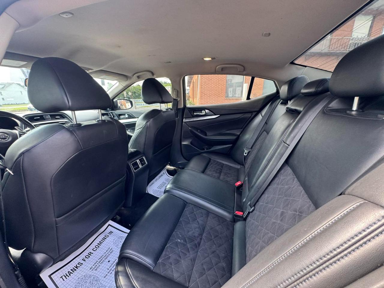 Nissan Maxima SR 3.5L 2017
