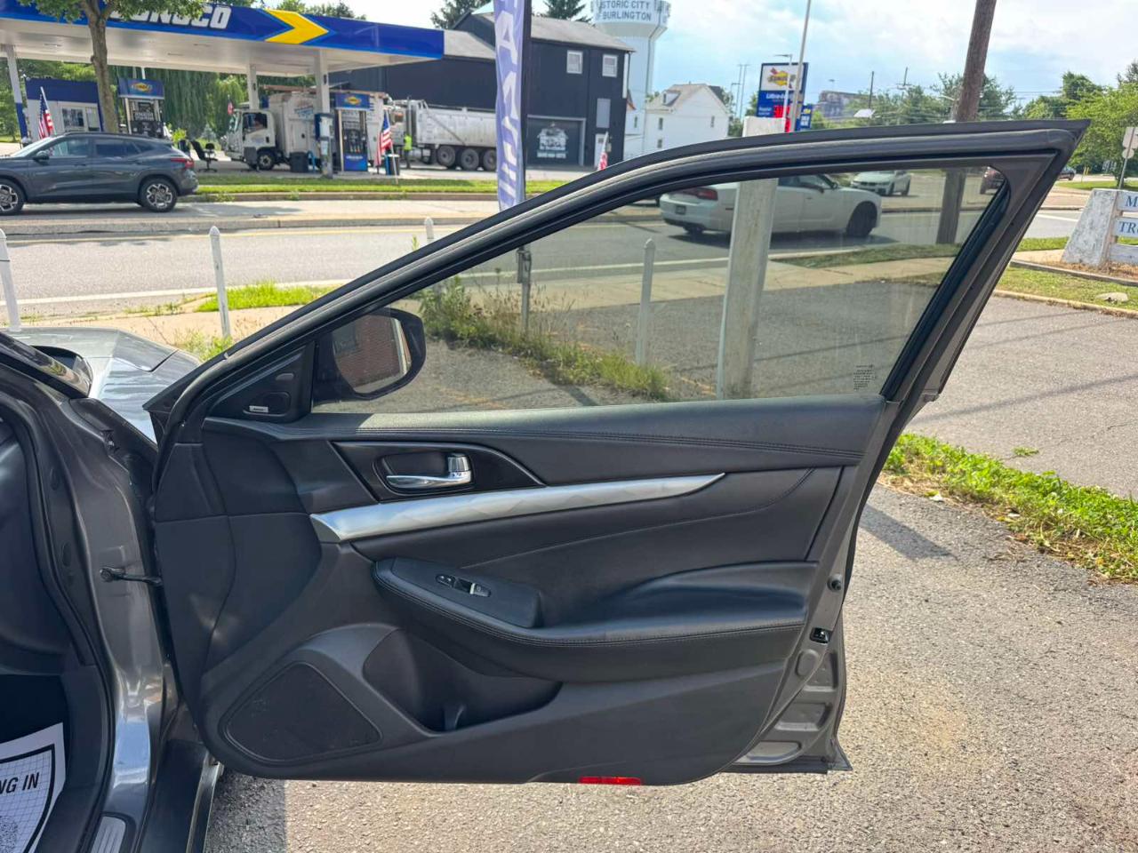 Nissan Maxima SR 3.5L 2017