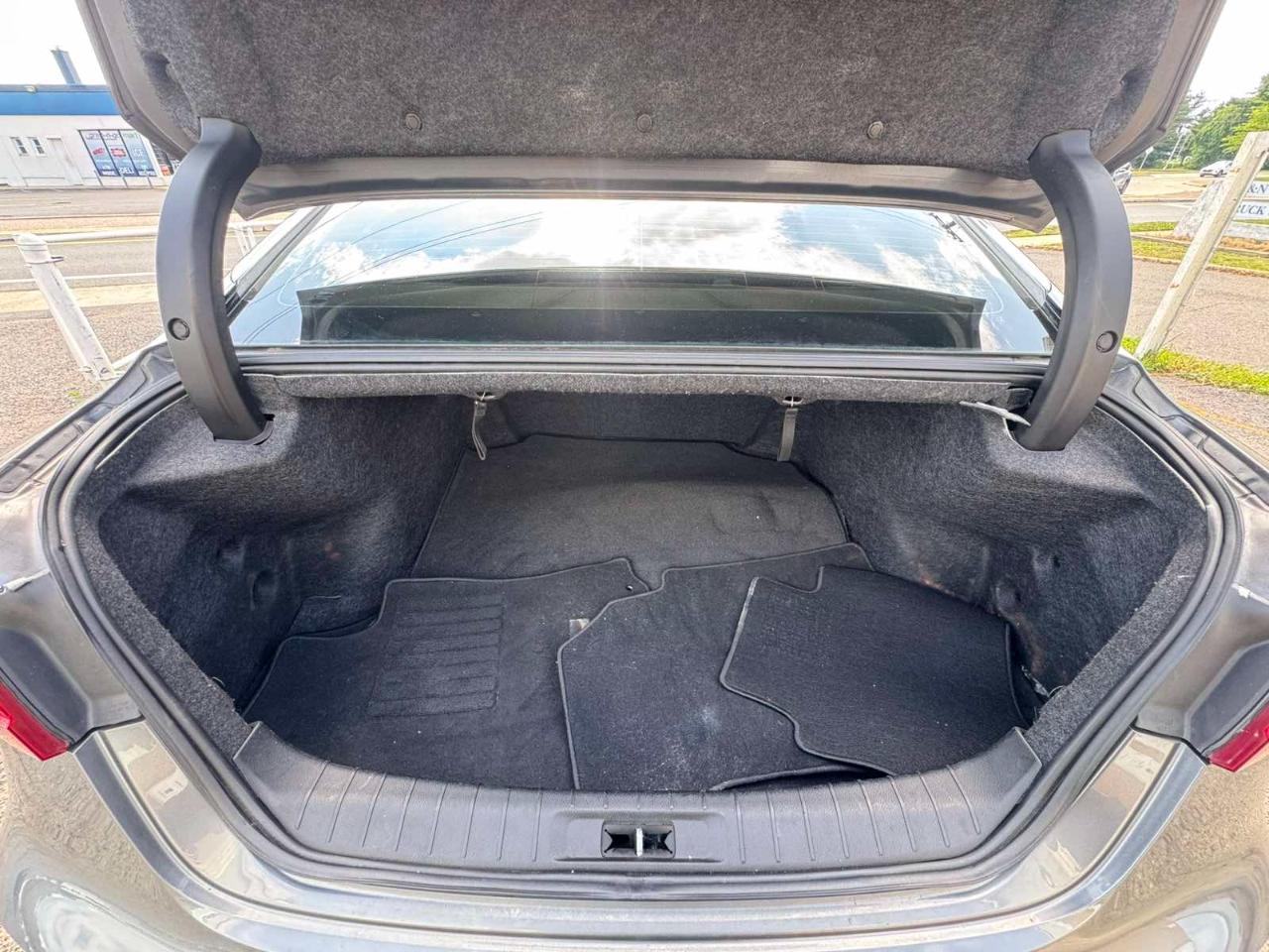 Nissan Maxima SR 3.5L 2017
