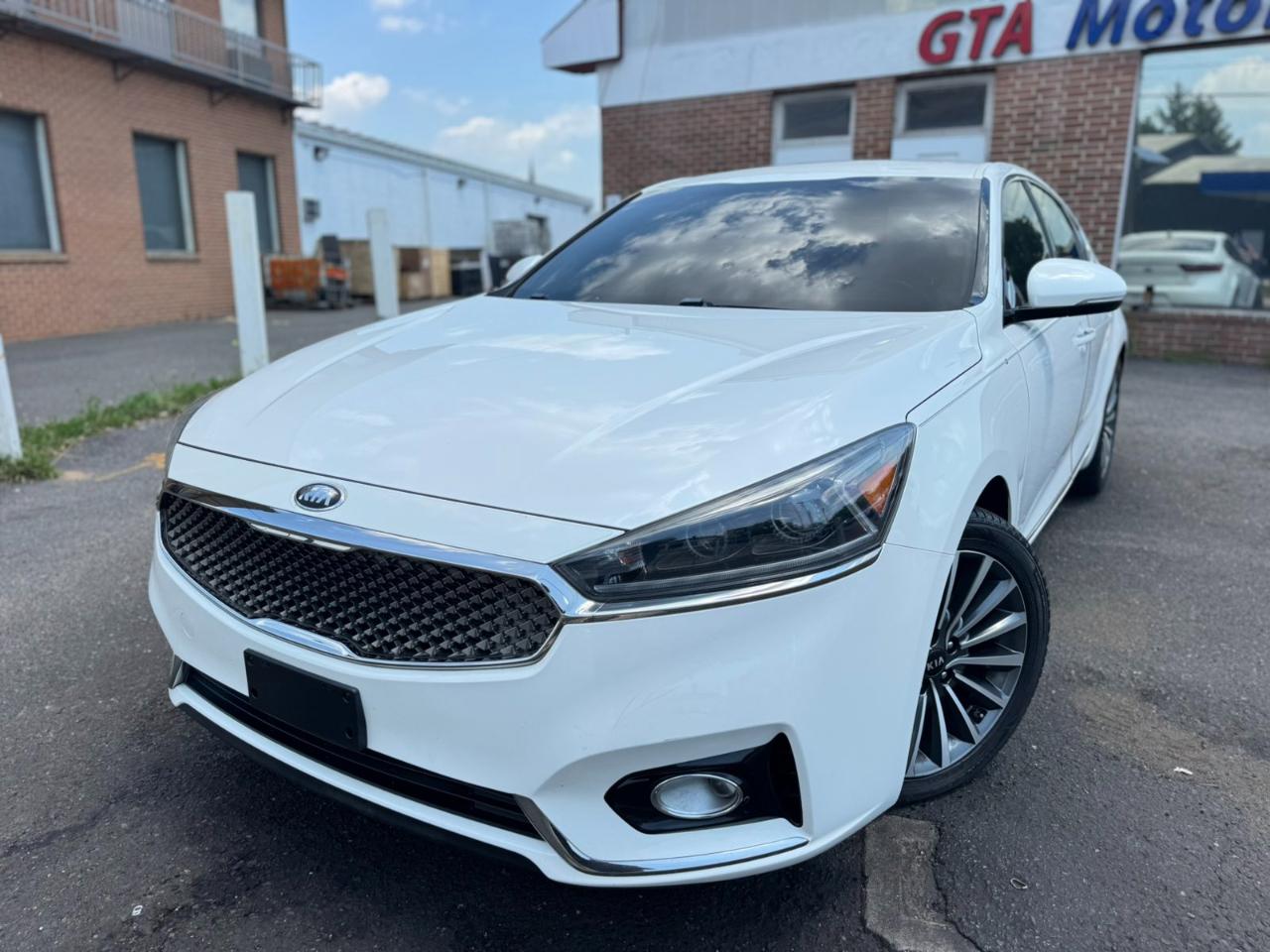 Kia Cadenza Premium Sedan 2018