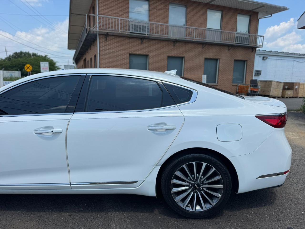 Kia Cadenza Premium Sedan 2018