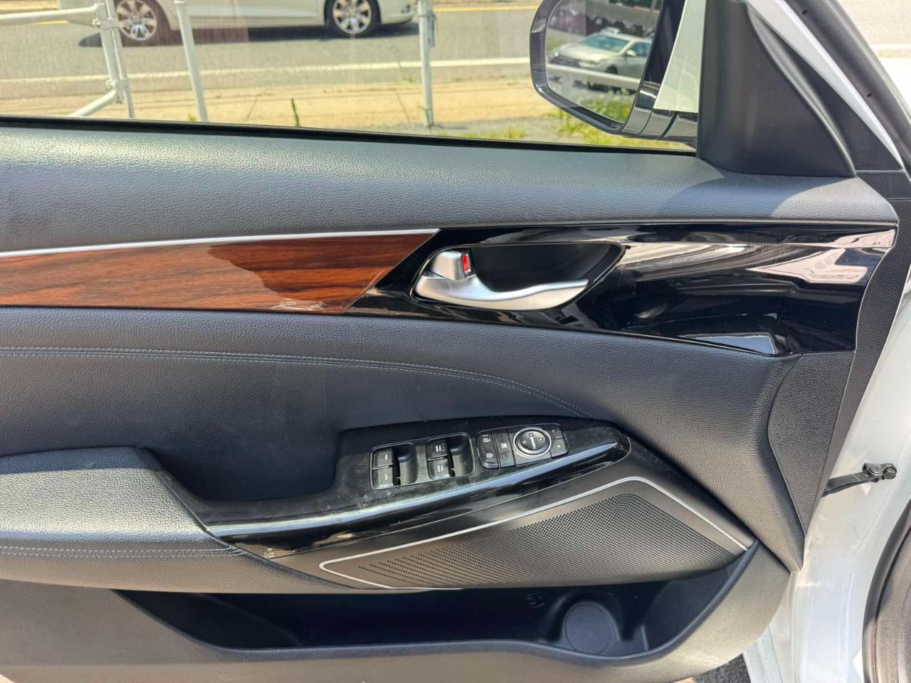 Kia Cadenza Premium Sedan 2018