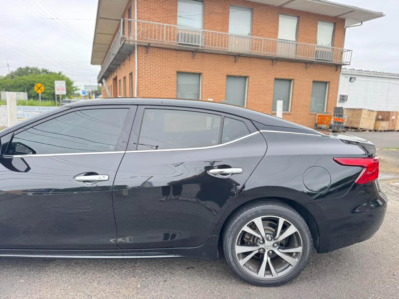 Nissan Maxima 4dr Sdn 3.5 S 2016