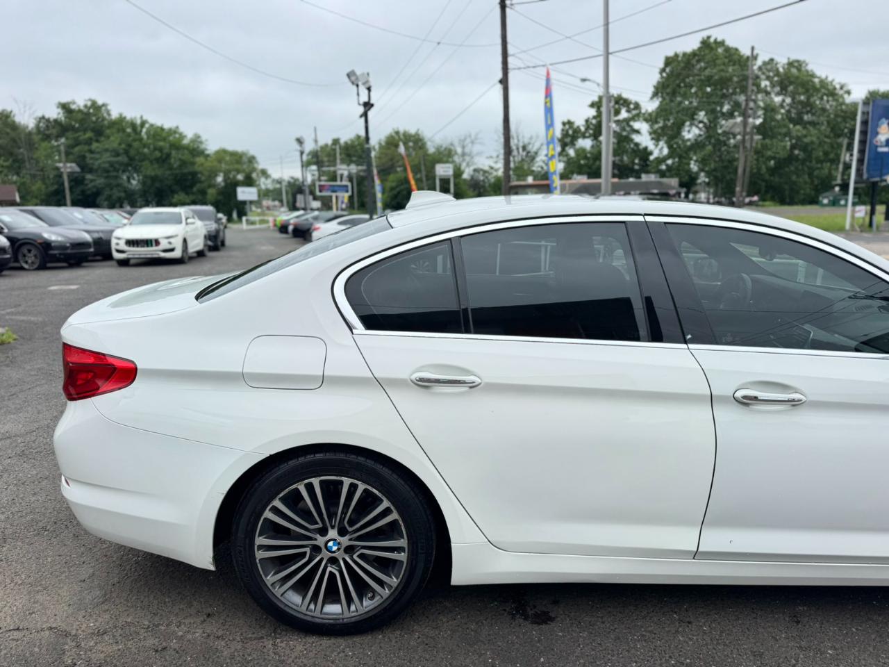 BMW 5 Series 530i Sedan 2018