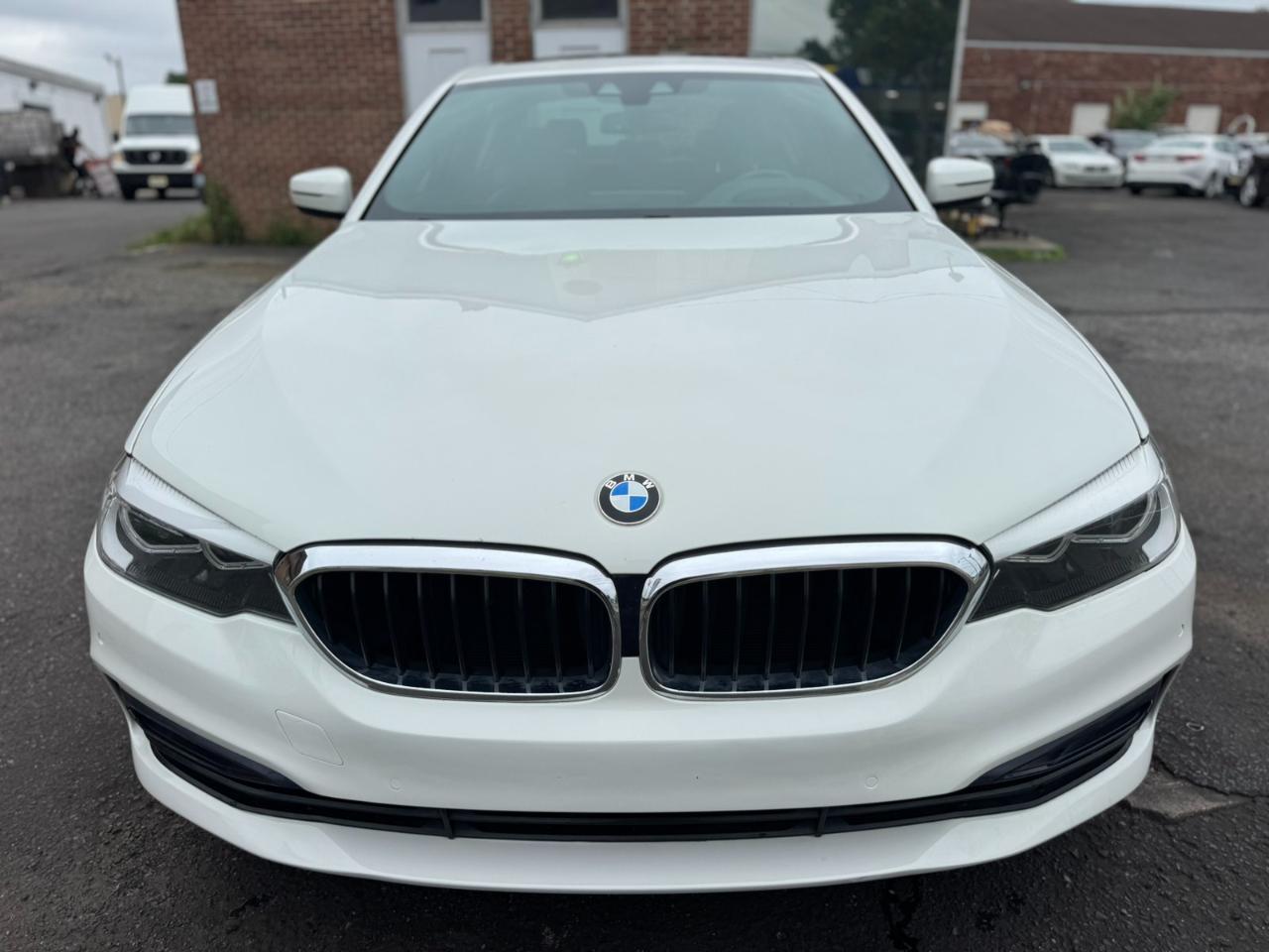 BMW 5 Series 530i Sedan 2018