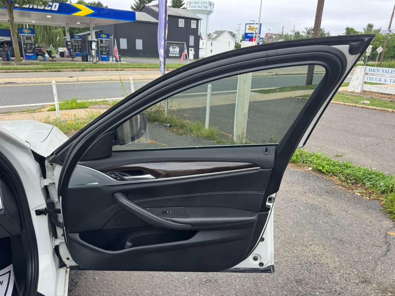 BMW 5 Series 530i Sedan 2018