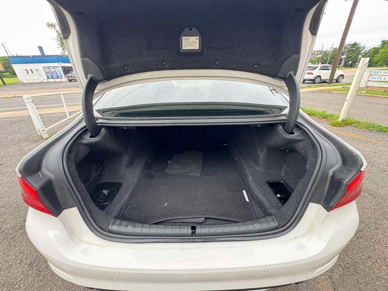 BMW 5 Series 530i Sedan 2018