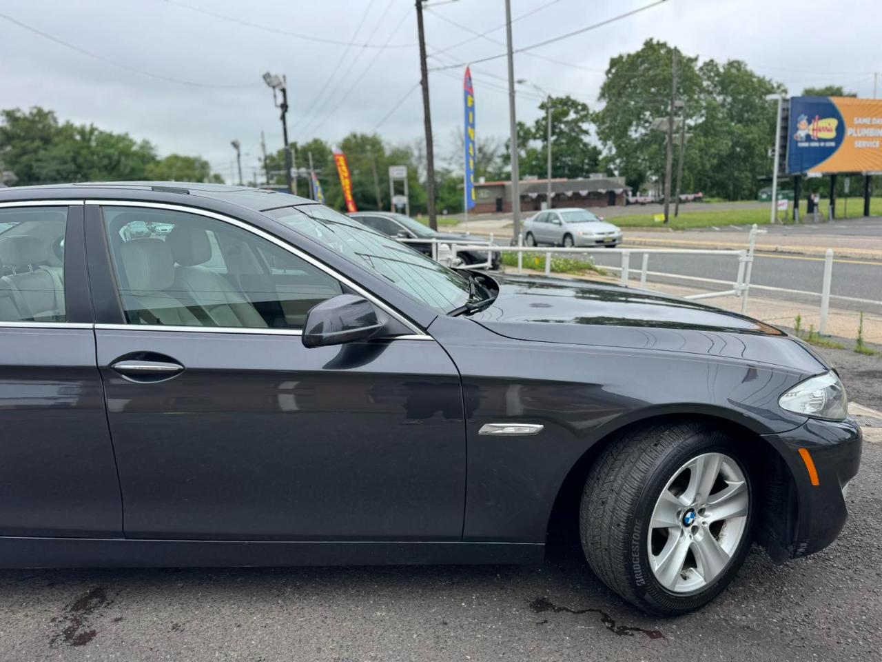 BMW 5 Series 4dr Sdn 528i xDrive AWD 2013