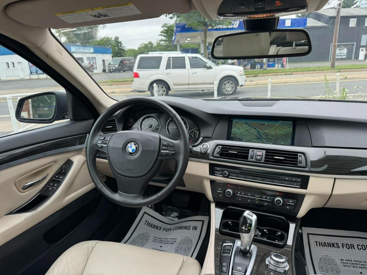 BMW 5 Series 4dr Sdn 528i xDrive AWD 2013