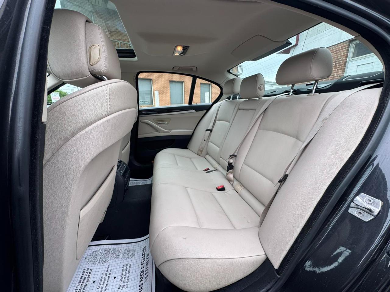 BMW 5 Series 4dr Sdn 528i xDrive AWD 2013