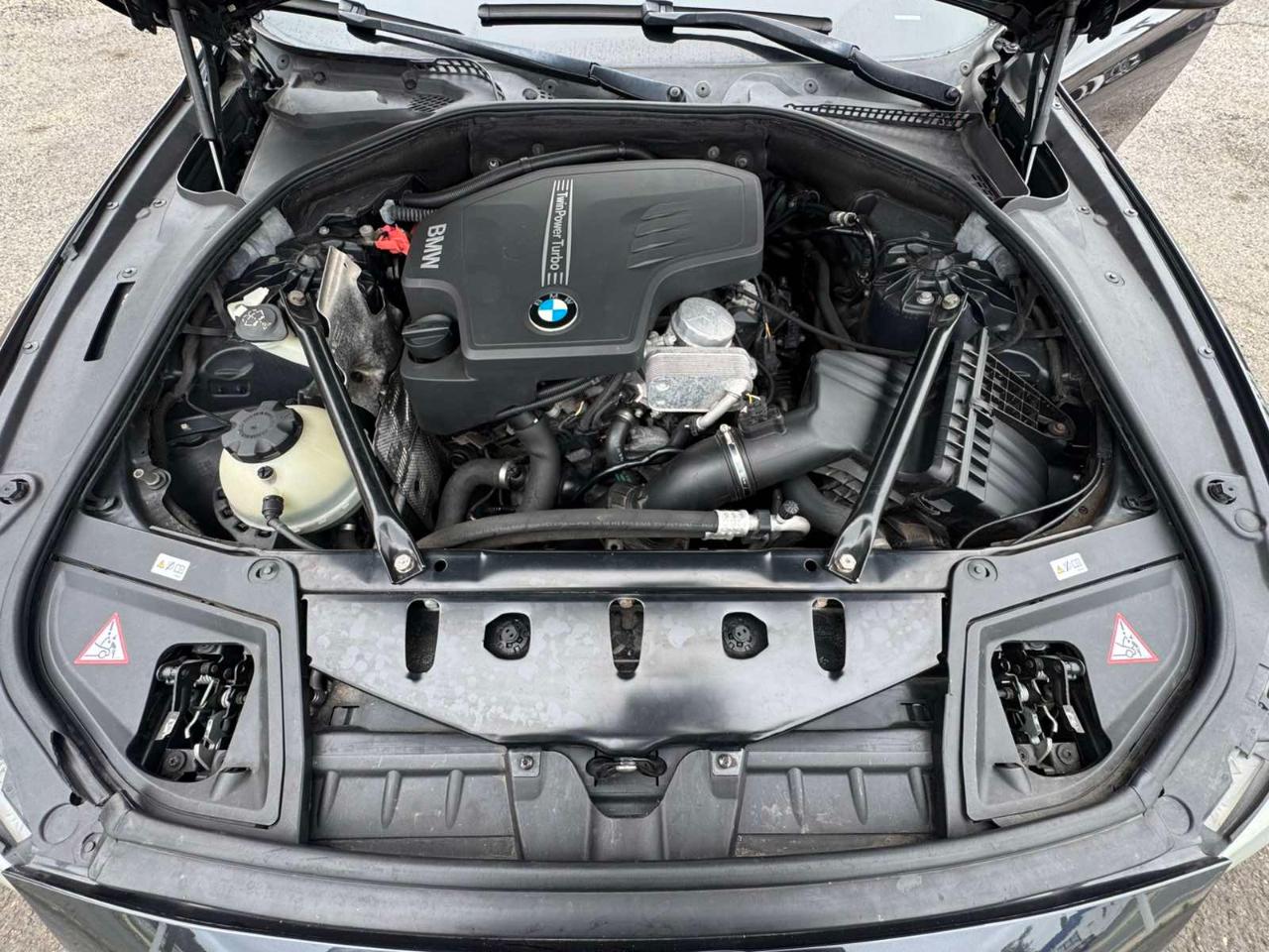 BMW 5 Series 4dr Sdn 528i xDrive AWD 2013