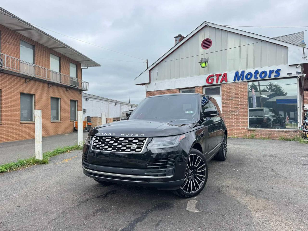 Land Rover Range Rover V6 Supercharged HSE SWB 2019
