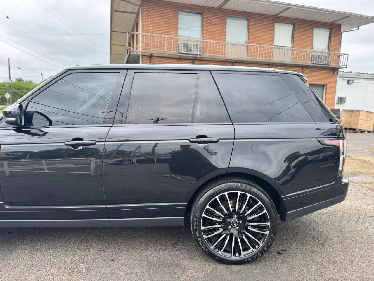 Land Rover Range Rover V6 Supercharged HSE SWB 2019