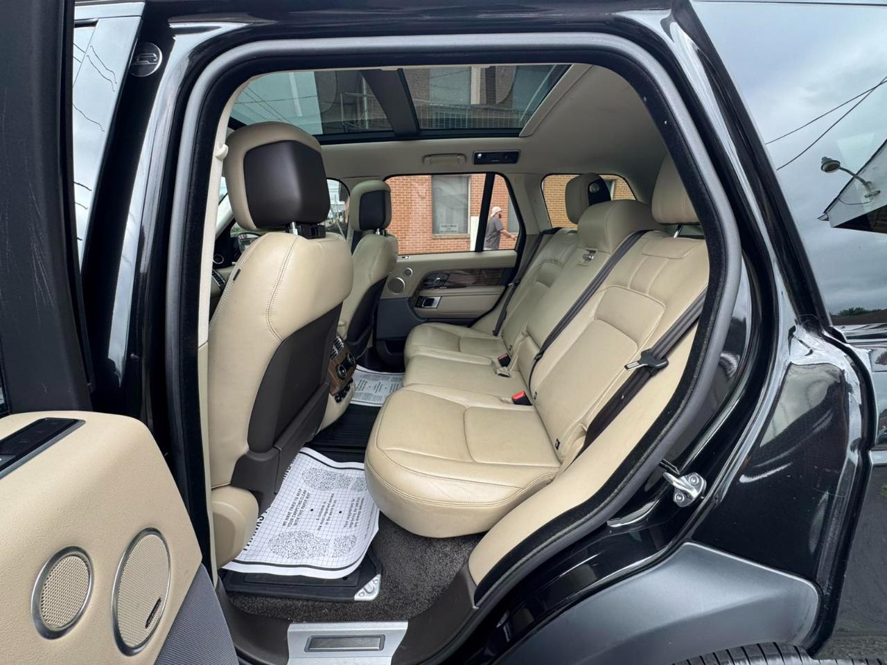 Land Rover Range Rover V6 Supercharged HSE SWB 2019