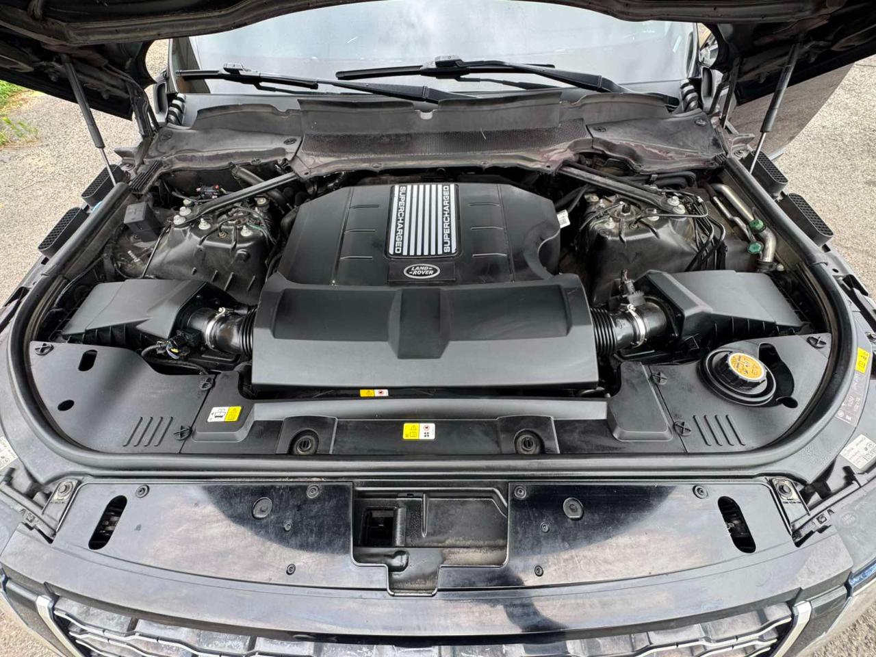 Land Rover Range Rover V6 Supercharged HSE SWB 2019