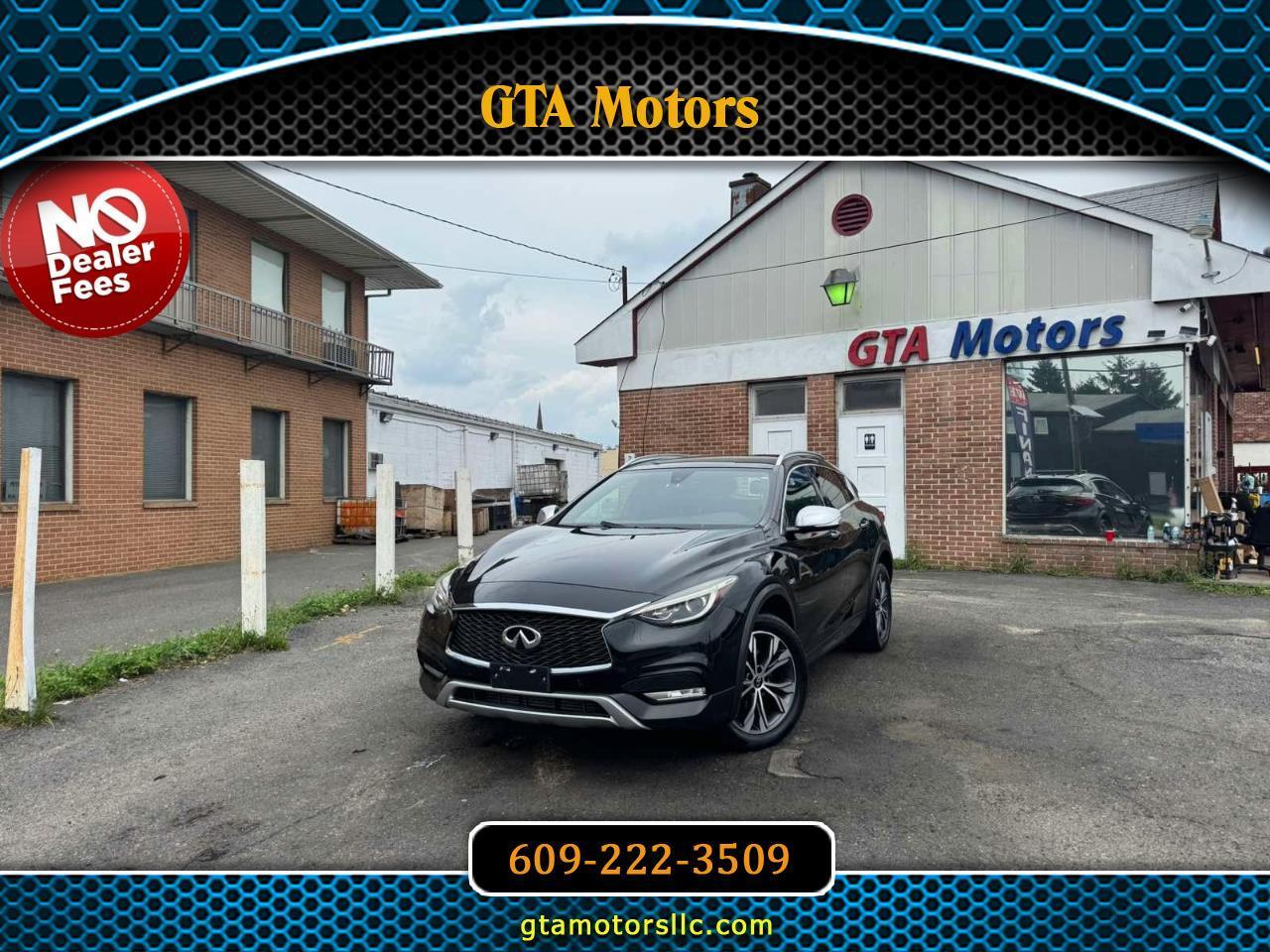 Infiniti QX30 Premium AWD *Ltd Avail* 2017