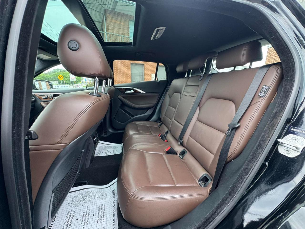 Infiniti QX30 Premium AWD *Ltd Avail* 2017