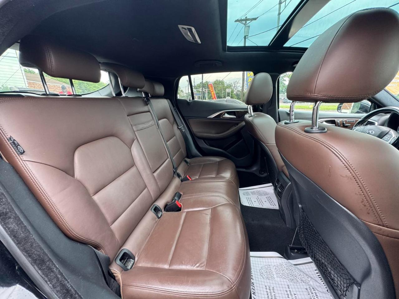 Infiniti QX30 Premium AWD *Ltd Avail* 2017