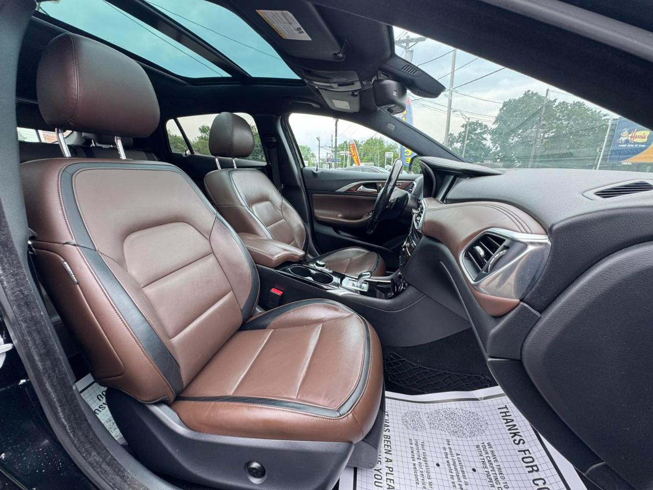 Infiniti QX30 Premium AWD *Ltd Avail* 2017