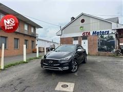 2017 Infiniti QX30 