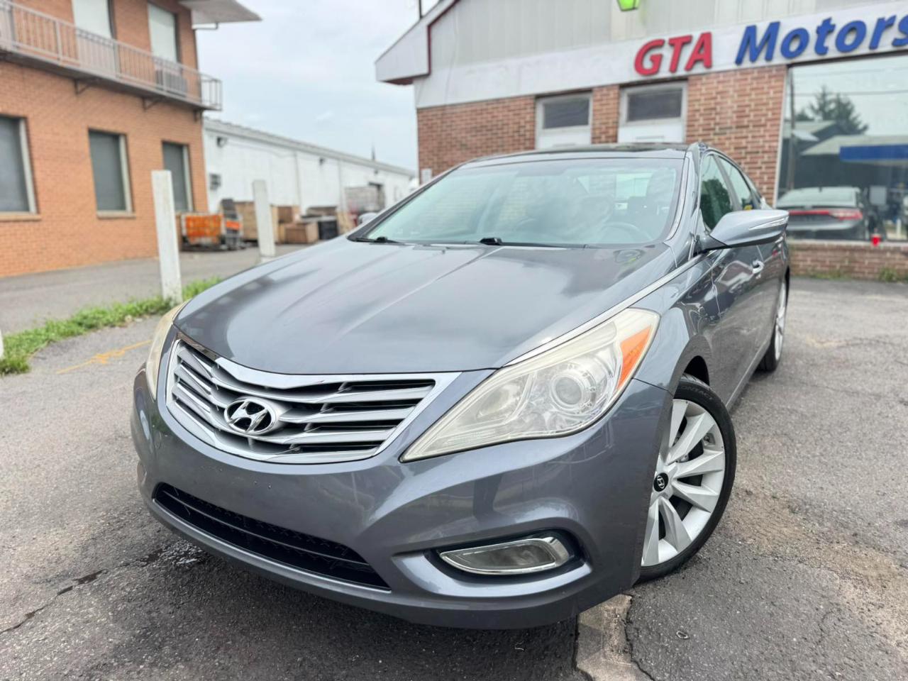 Hyundai Azera 4dr Sdn 2013
