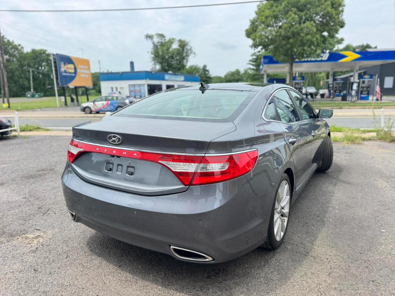 Hyundai Azera 4dr Sdn 2013