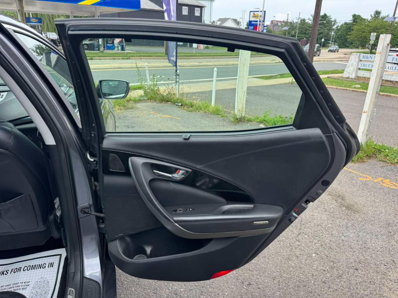 Hyundai Azera 4dr Sdn 2013