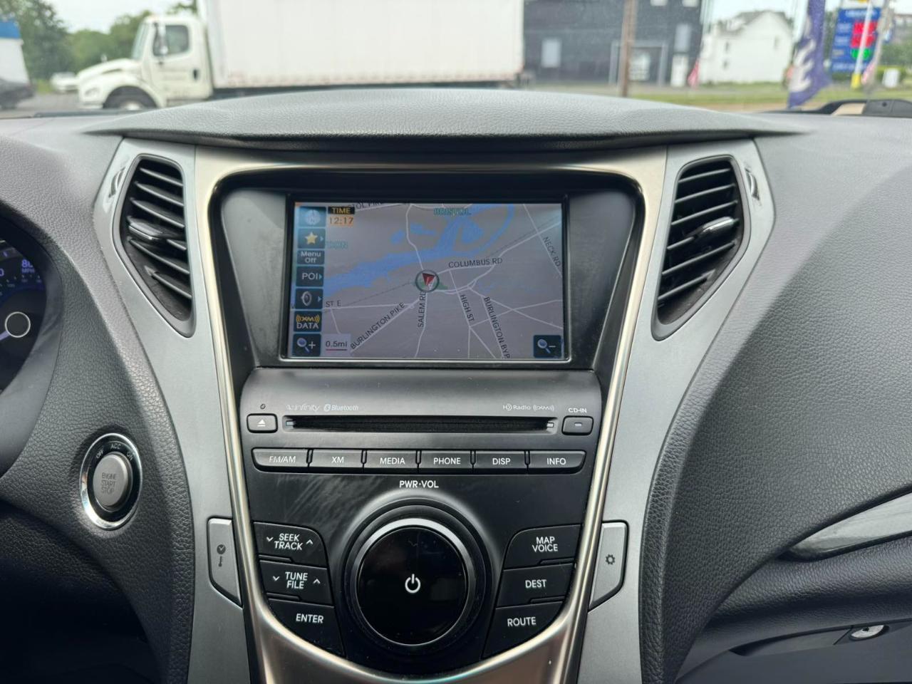Hyundai Azera 4dr Sdn 2013