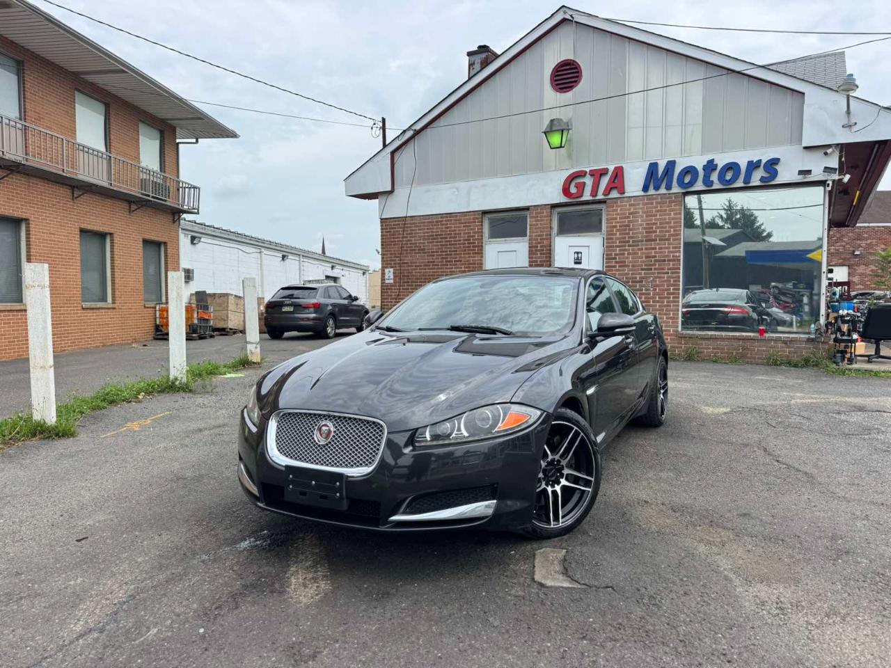 Jaguar XF 4dr Sdn V6 Sport AWD 2015