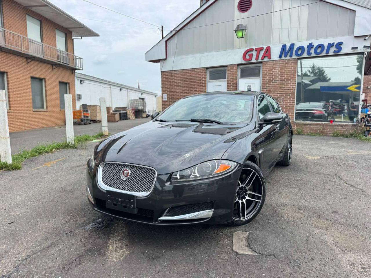 Jaguar XF 4dr Sdn V6 Sport AWD 2015