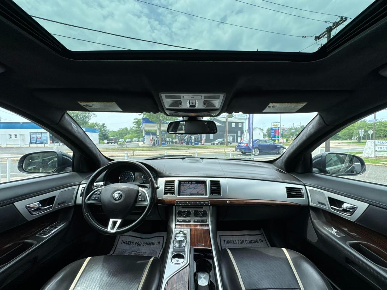 Jaguar XF 4dr Sdn V6 Sport AWD 2015