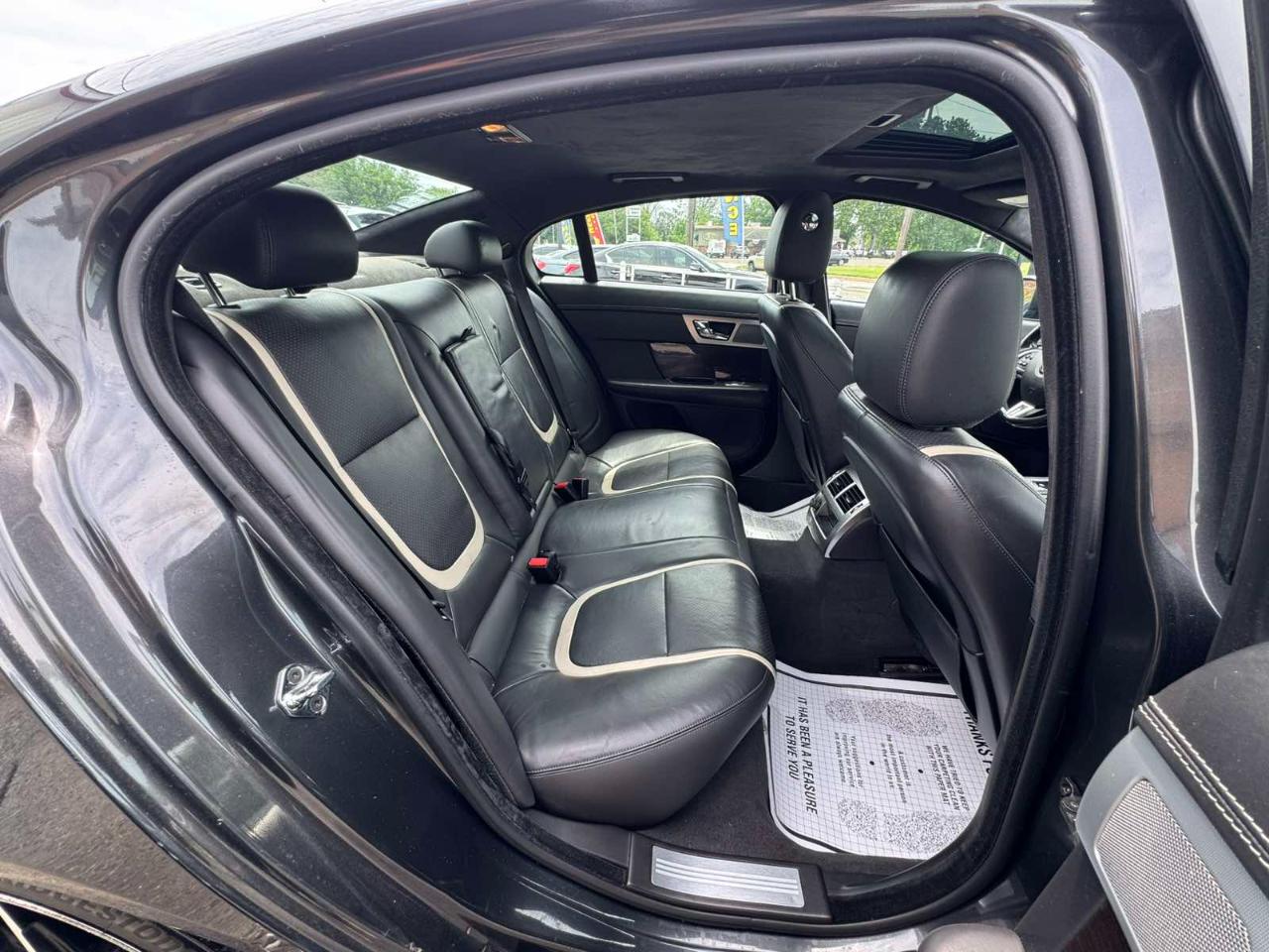 Jaguar XF 4dr Sdn V6 Sport AWD 2015