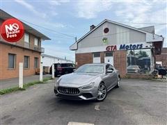 2018 Maserati Ghibli 