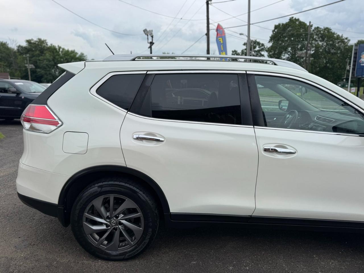 Nissan Rogue AWD 4dr SL 2016