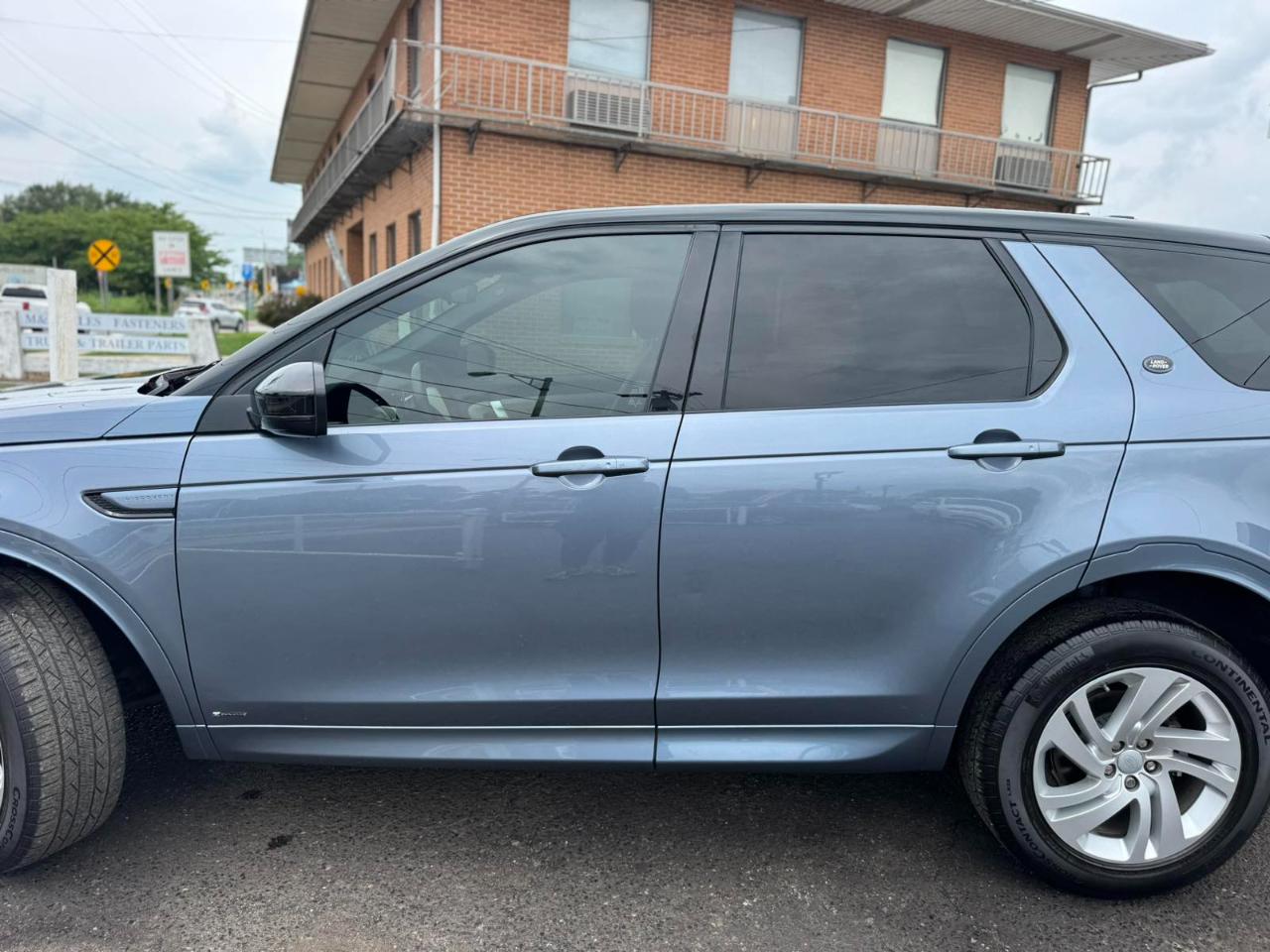 Land Rover Discovery Sport S R-Dynamic 4WD 2020