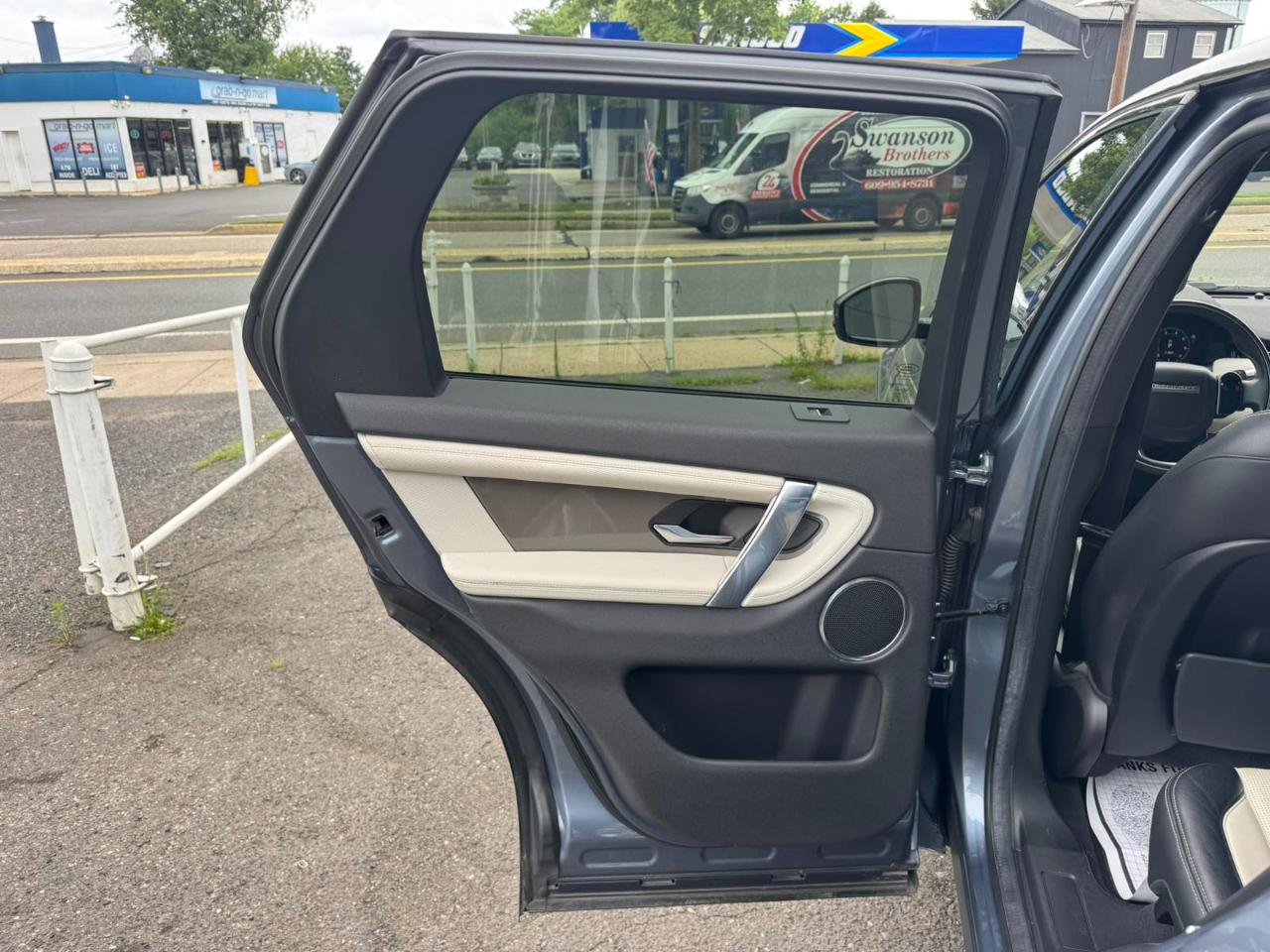 Land Rover Discovery Sport S R-Dynamic 4WD 2020