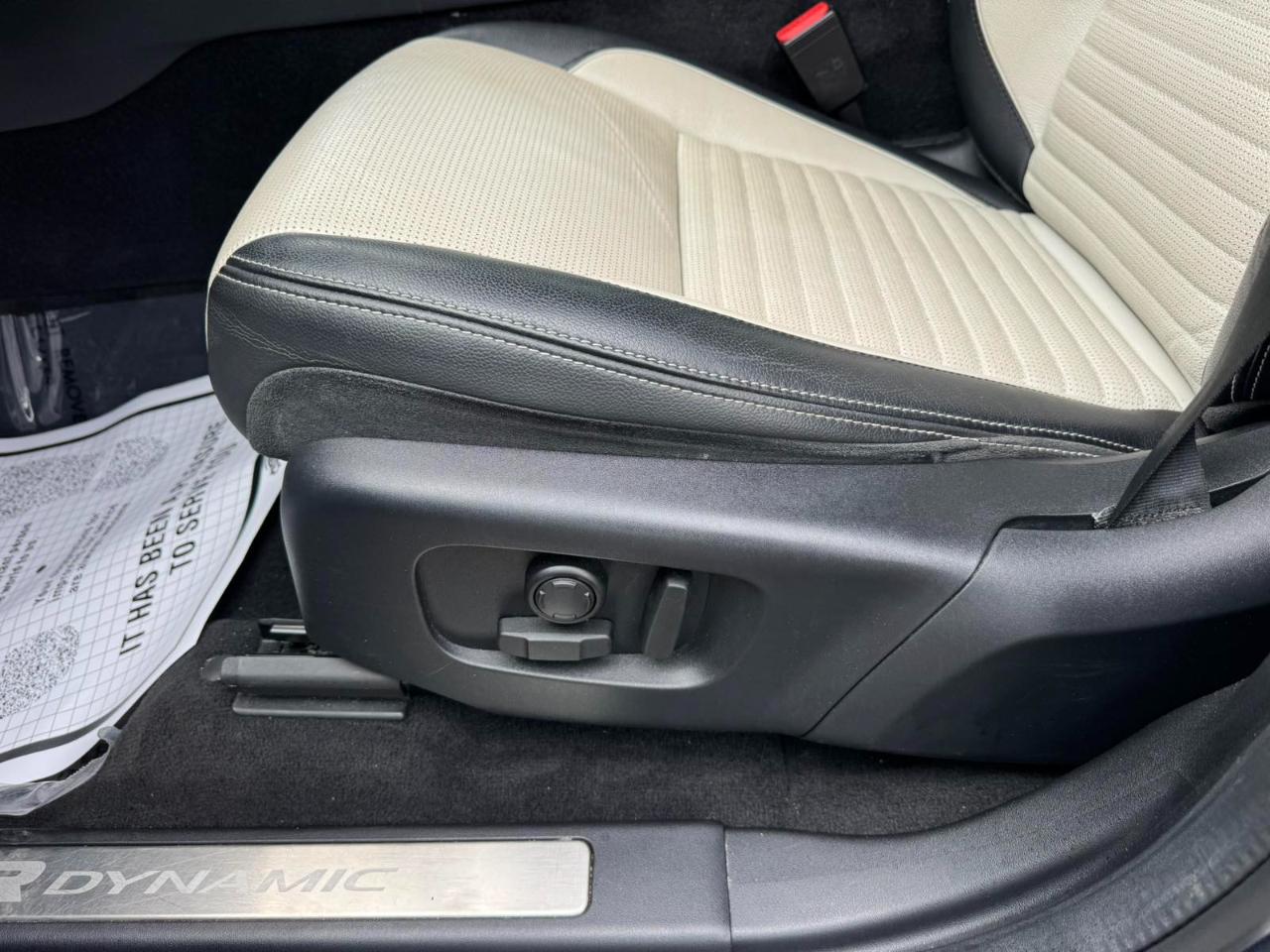 Land Rover Discovery Sport S R-Dynamic 4WD 2020