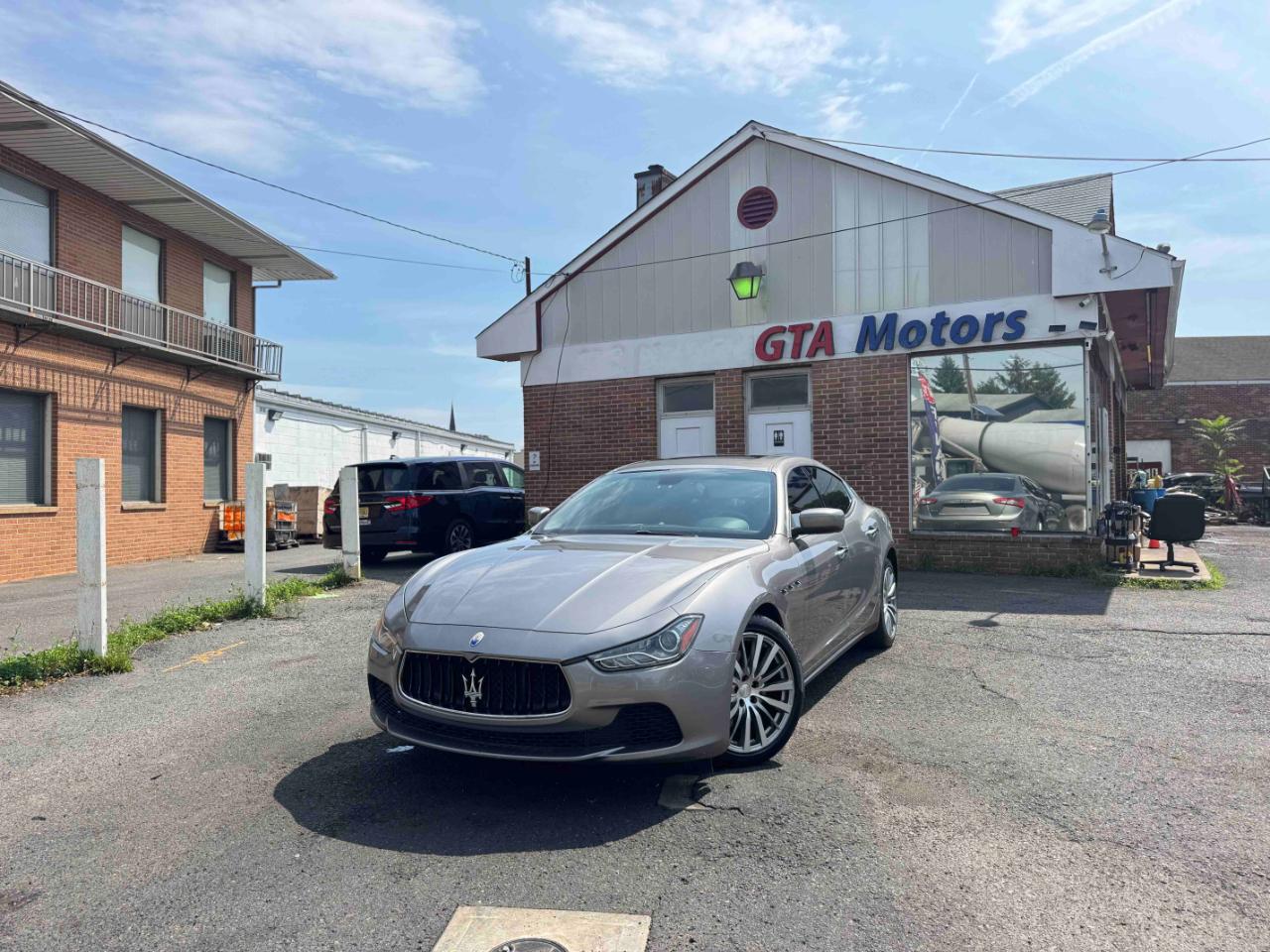 Maserati Ghibli 4dr Sdn 2016