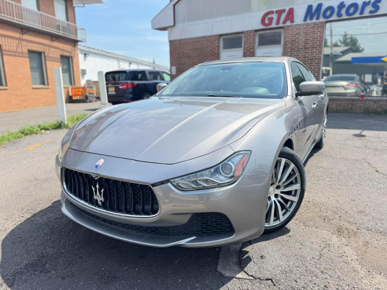 Maserati Ghibli 4dr Sdn 2016