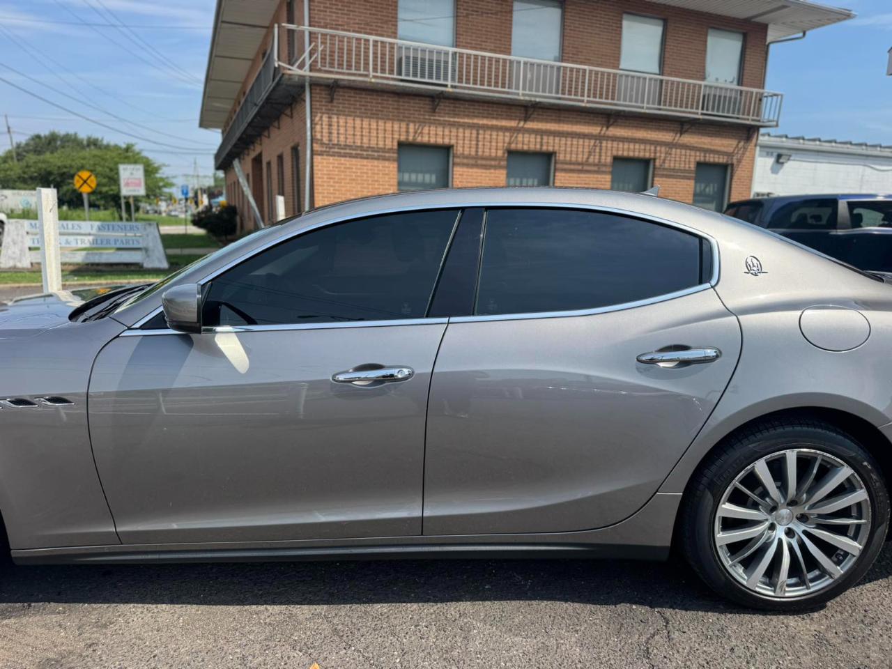 Maserati Ghibli 4dr Sdn 2016