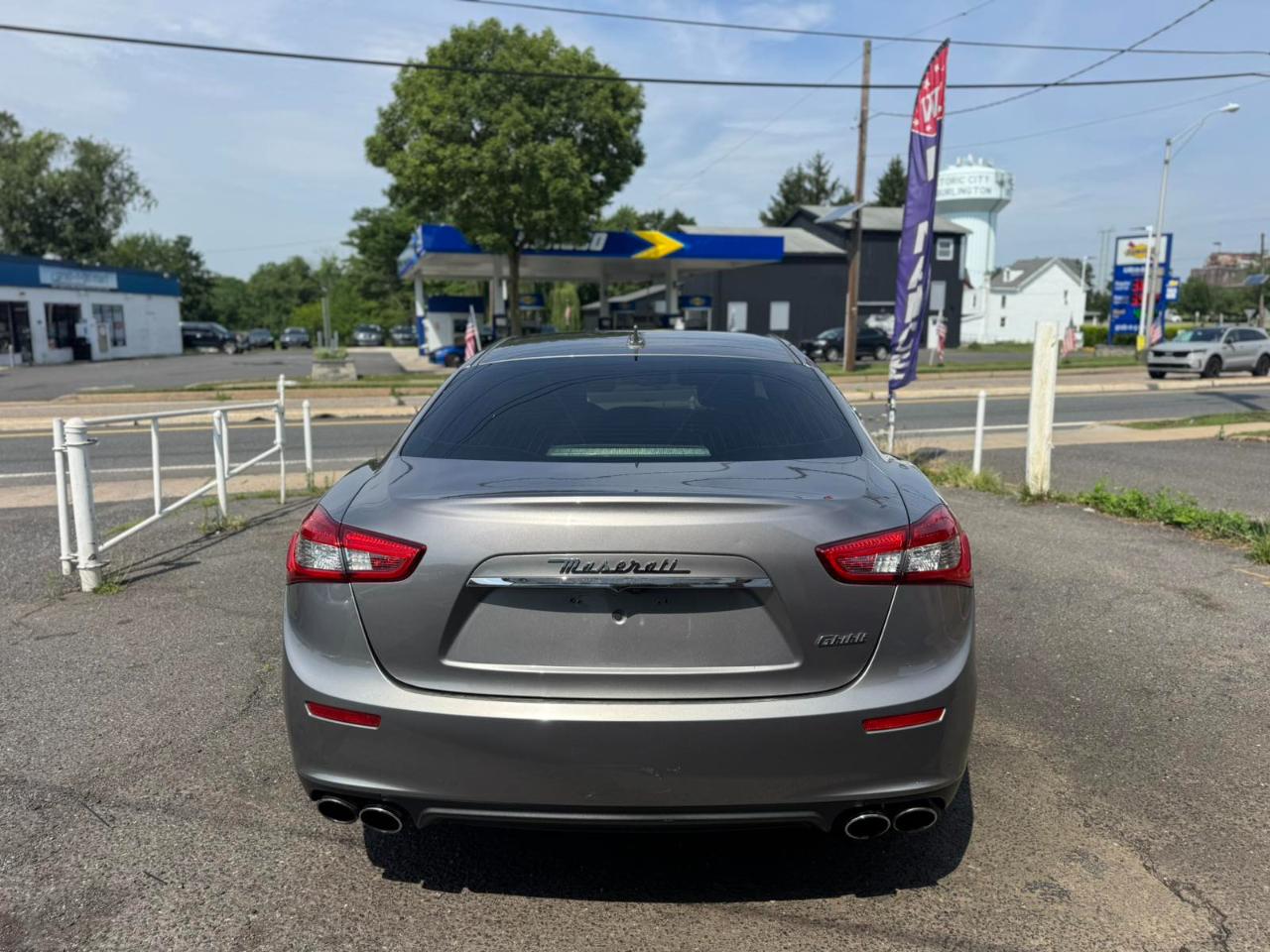 Maserati Ghibli 4dr Sdn 2016