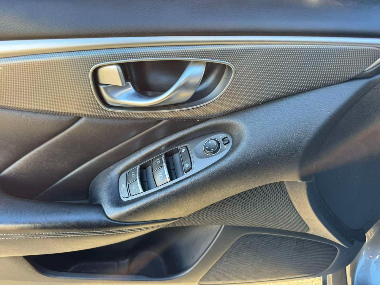 Infiniti Q50 4dr Sdn Premium AWD 2015