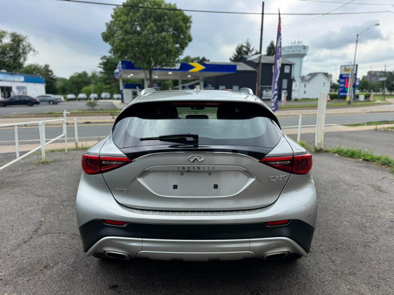 Infiniti QX30 Premium AWD *Ltd Avail* 2017