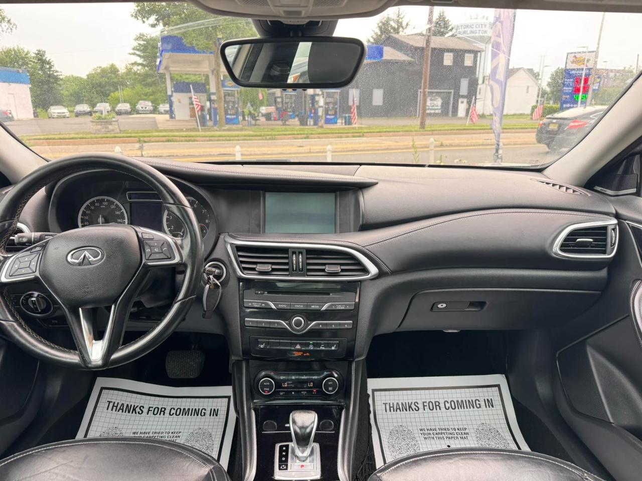 Infiniti QX30 Premium AWD *Ltd Avail* 2017