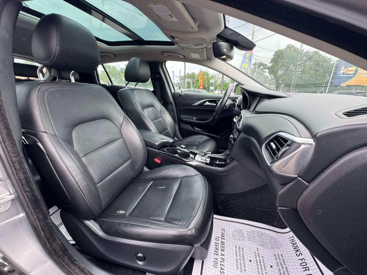 Infiniti QX30 Premium AWD *Ltd Avail* 2017